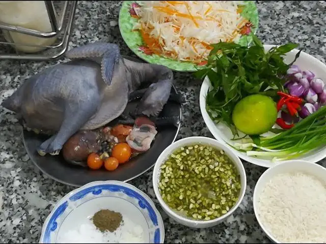 Cách Nấu Cháo Gà Ác Cho Bé 1 Tuổi: Bổ Dưỡng, Dễ Tiêu, Tăng Cân Cách Nấu Cháo Gà Ác Cho Bé 1 Tuổi: Bổ Dưỡng, Dễ Tiêu, Tăng Cân