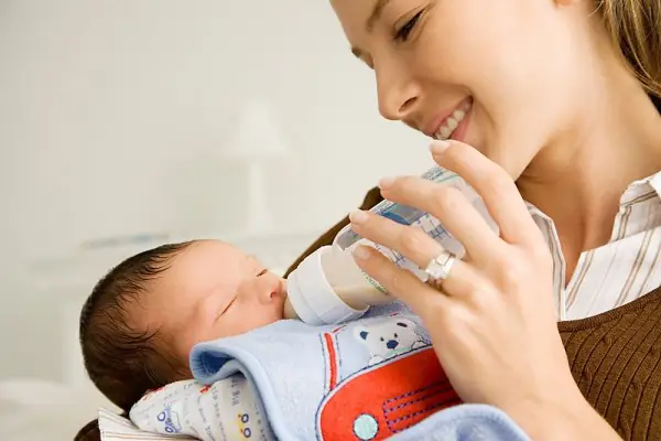 Bí Quyết Tập Cho Bé Bú Bình Lại Thành Công: Hướng Dẫn Chi Tiết Từ A-z