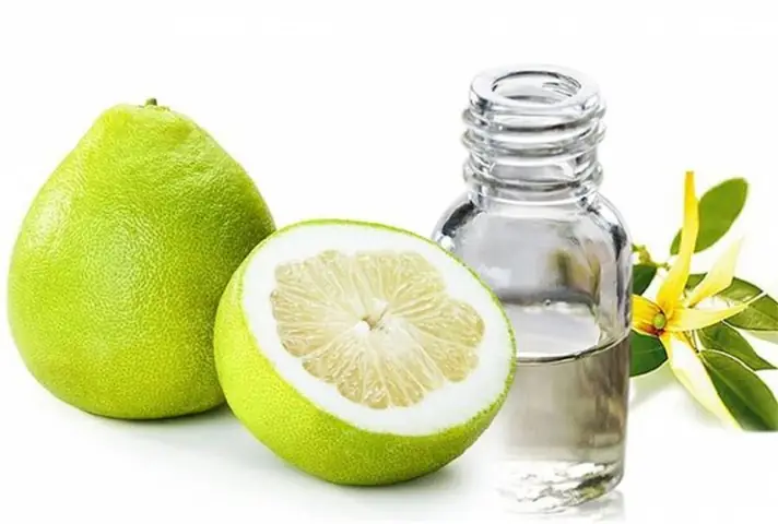Tinh Dầu Bưởi: Công Dụng Toàn Diện Cho Sức Khỏe & Làm Đẹp Từ A-z