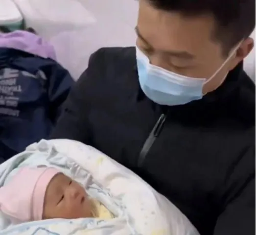 Bố Họ Lưu Đặt Tên Con Là Gì? Gợi Ý 100+ Tên Bé Trai, Bé Gái Hay Và Ý Nghĩa Bố Họ Lưu Đặt Tên Con Là Gì? Gợi Ý 100+ Tên Bé Trai, Bé Gái Hay Và Ý Nghĩa