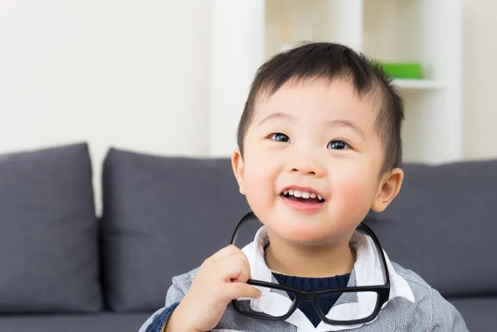 Bố Họ Phan Đặt Tên Con Trai Là Gì? Gợi Ý Danh Sách Tên Hay Và Ý Nghĩa Nhất