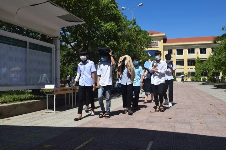 Ý Nghĩa Thật Sự Của Thành Ngữ "chỉ Mặt Đặt Tên" Là Gì Và Cách Dùng Chuẩn Xác Ý Nghĩa Thật Sự Của Thành Ngữ "chỉ Mặt Đặt Tên" Là Gì Và Cách Dùng Chuẩn Xác