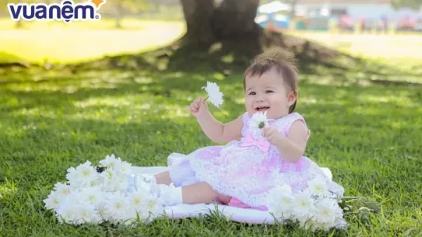Có Nên Đặt Tên Con Có Chữ Thiên Không? Giải Mã Ý Nghĩa Và Kiêng Kỵ Phong Thủy