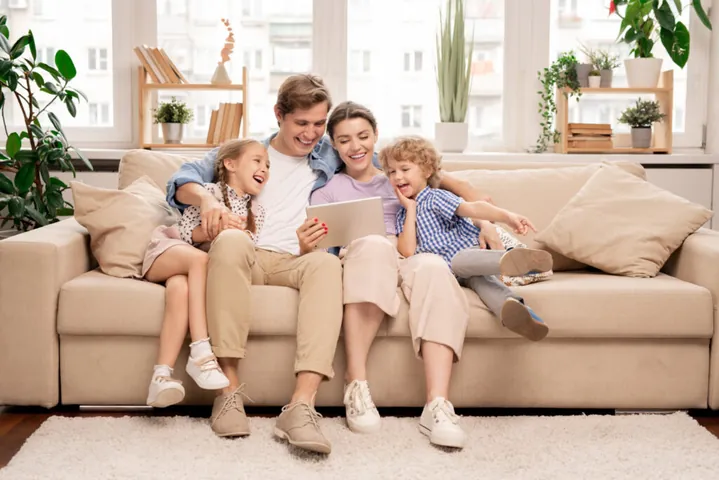 Có Nên Đặt Tên 2 Con Trùng Nhau Hay Không? Pháp Luật, Phong Thủy Và Những Điều Cần Lưu Ý