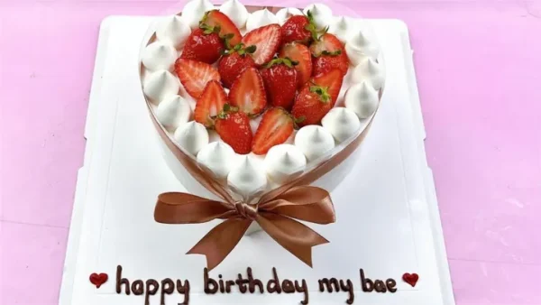 Gợi Ý Đặt Tên Và Viết Chữ Lên Bánh Sinh Nhật Cho Người Yêu Lãng Mạn, Ấn Tượng Nhất
