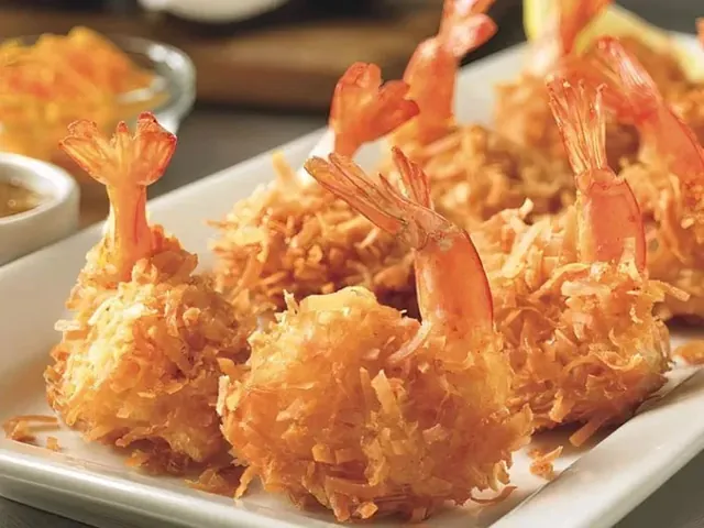 Thủy Quái Đội Lốt Hoàng Bào (tôm Chiên Xù) Thủy Quái Đội Lốt Hoàng Bào (tôm Chiên Xù)