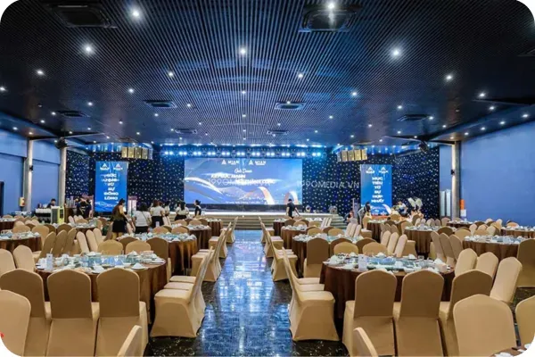Hướng Dẫn Đặt Tên Cho Bữa Tiệc: Gợi Ý Các Chủ Đề Hay, Độc Đáo Và Ấn Tượng Nhất Hướng Dẫn Đặt Tên Cho Bữa Tiệc: Gợi Ý Các Chủ Đề Hay, Độc Đáo Và Ấn Tượng Nhất