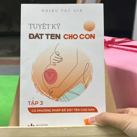 Tại Sao Việc Đặt Tên Cho Con Lại Quan Trọng Và Cần Lưu Ý Những Gì?