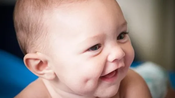 Hướng Dẫn Đặt Tên Cho Con Theo Phong Thủy Năm 2018 Hợp Tuổi Bố Mẹ, Tài Lộc Dồi Dào