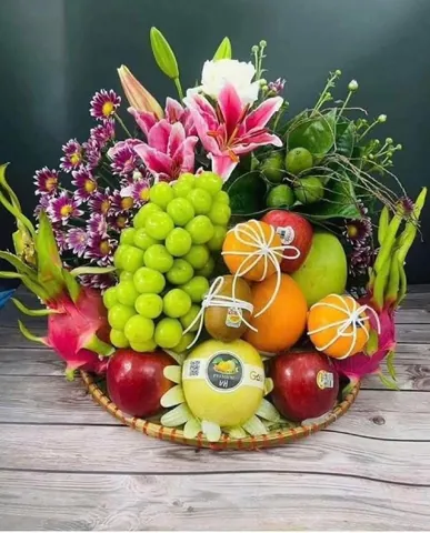 Mâm Ngũ Quả Ngày Tết: Gợi Ý Tên Gọi, Ý Nghĩa Và Cách Bày Trí Chuẩn Phong Tục 3 Miền