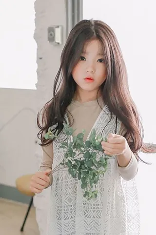 Gợi Ý Các Tên Lót Chữ Gia Hay Và Ý Nghĩa Cho Bé Gái