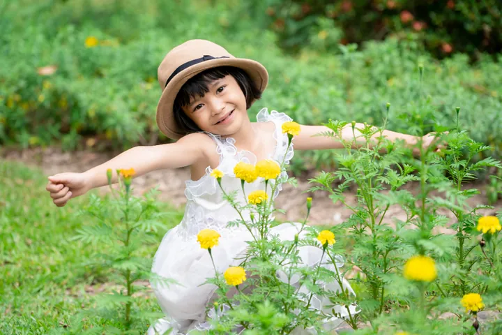 Gợi Ý Tên Con Gái Họ Huỳnh Mang Ý Nghĩa Xinh Đẹp, Dịu Dàng Và Nữ Tính Gợi Ý Tên Con Gái Họ Huỳnh Mang Ý Nghĩa Xinh Đẹp, Dịu Dàng Và Nữ Tính
