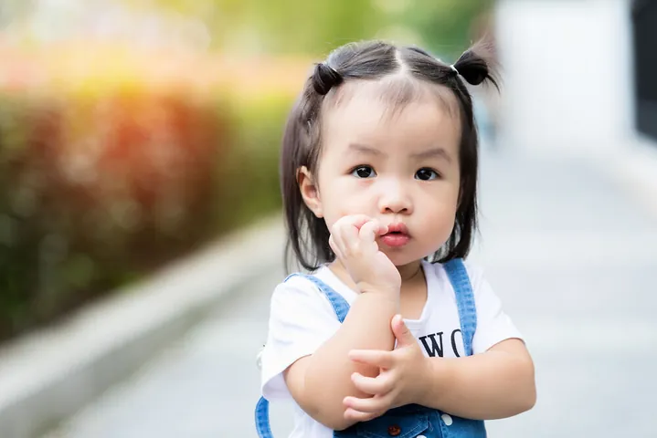 Những Lưu Ý Quan Trọng Khi Chọn Tên Khai Sinh Cho Trẻ Những Lưu Ý Quan Trọng Khi Chọn Tên Khai Sinh Cho Trẻ