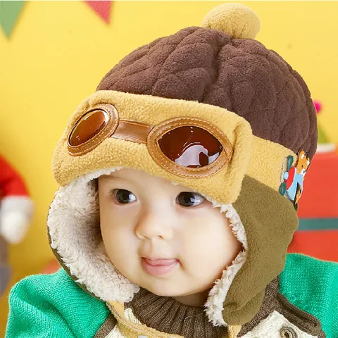 Những Lưu Ý Quan Trọng Khi Chọn Tên Đệm Chữ Gia Cho Bé Trai