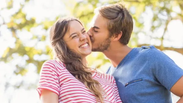 Cách Đặt Tên Couple Đẹp, Hay Và Độc Nhất Cho Cặp Đôi (2026)