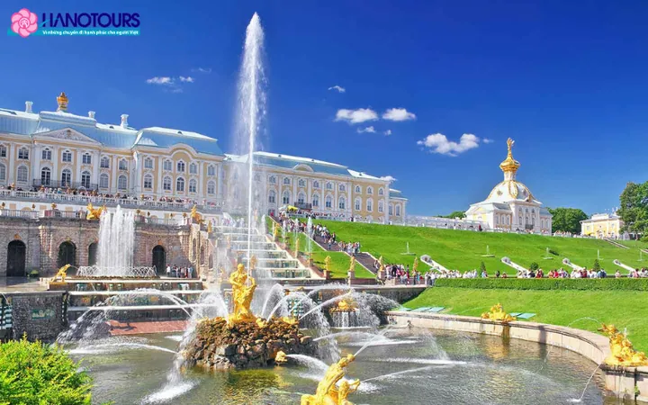 Cung Điện Mùa Hè Peterhof
