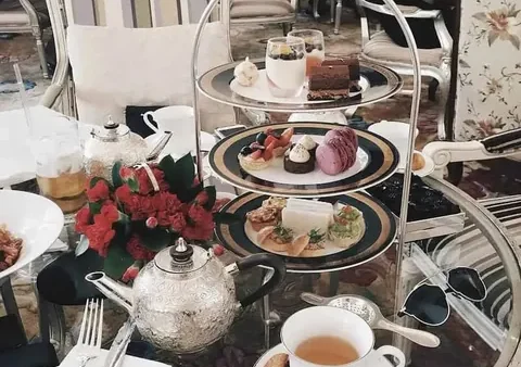 Cách Đặt Tên Quán Bằng Tiếng Anh: Gợi Ý Mẫu Tiêu Biểu Và Bí Quyết Lựa Chọn Sáng Tạo