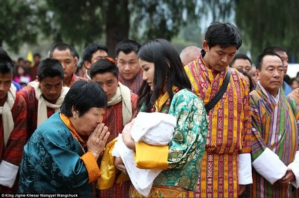 Gợi Ý Pháp Danh Ý Nghĩa Cho Nam Phật Tử
