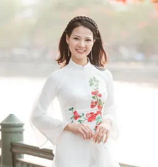 Giải Mã Ý Nghĩa Tên Nguyễn Trần Thu Quỳnh Và Gợi Ý Tên Đệm, Chữ Ký Chuẩn Phong Thủy