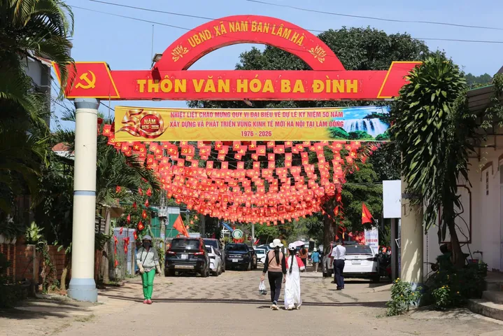 Giải Mã Phò Giá Về Kinh Ý Nghĩa Tên Bài Thơ Và Hào Khí Đông A