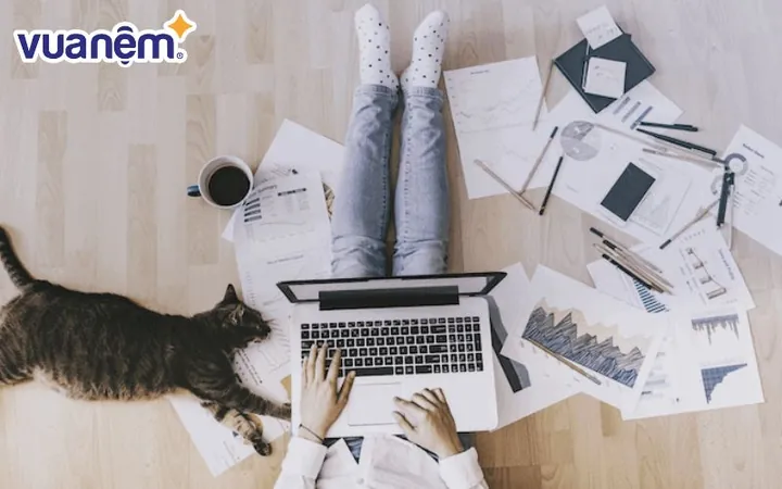 Con Đường Công Danh Sự Nghiệp Và Tình Duyên Con Đường Công Danh Sự Nghiệp Và Tình Duyên