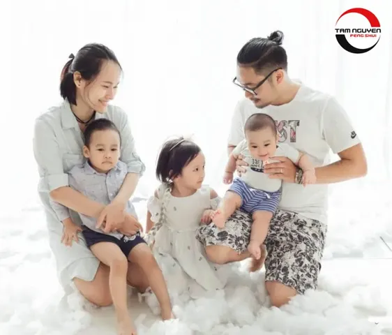 Tử Vi Khoa Học Đặt Tên Cho Con: Phương Pháp Hợp Phong Thủy Và Ngũ Hành Tử Vi Khoa Học Đặt Tên Cho Con: Phương Pháp Hợp Phong Thủy Và Ngũ Hành