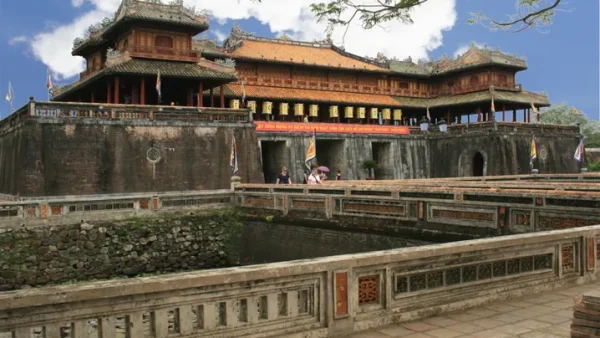 Vua Gia Long Đặt Tên Nước Là Gì Và Bối Cảnh Lịch Sử Ra Đời Quốc Hiệu Việt Nam Năm 1804