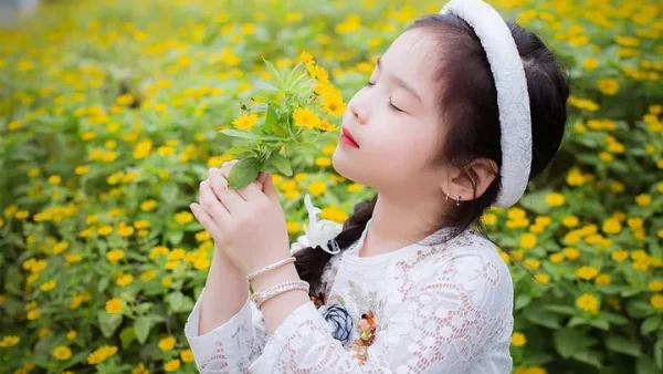 Ý Nghĩa Tên Alexandra Là Gì? Khám Phá Nguồn Gốc Và Biến Thể Đẹp Nhất