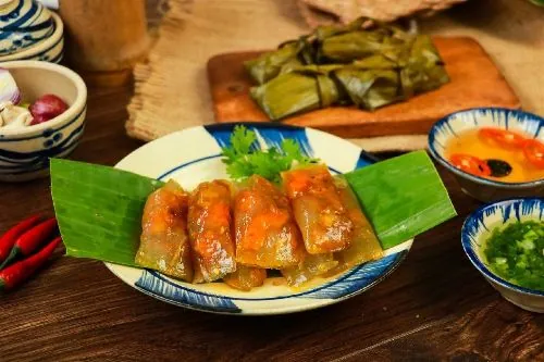 Ý Nghĩa Tên Bánh Bột Lọc Là Gì? Khám Phá Nguồn Gốc Và Biểu Tượng Ẩm Thực Cố Đô