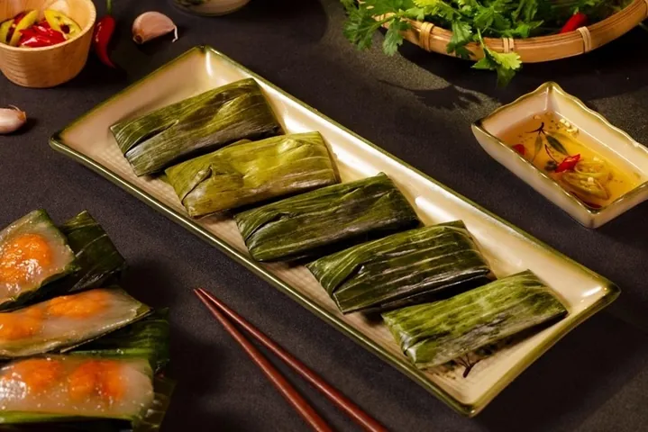 Đĩa Bánh Bột Lọc Trong Suốt Với Nhân Tôm Thịt Hấp Dẫn Đĩa Bánh Bột Lọc Trong Suốt Với Nhân Tôm Thịt Hấp Dẫn