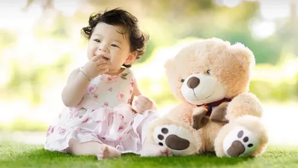 Ý Nghĩa Tên Bích Trâm 1999 Là Gì? Khám Phá Phong Thủy Và Gợi Ý Đặt Tên Đẹp