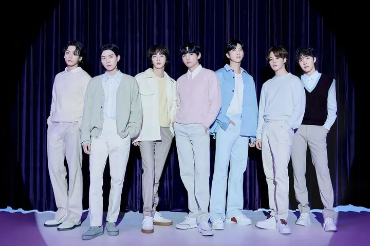 Ý Nghĩa Tên BTS Là Gì? Giải Mã Nguồn Gốc Và Thông Điệp Phía Sau Nhóm Nhạc Toàn Cầu Ý Nghĩa Tên BTS Là Gì? Giải Mã Nguồn Gốc Và Thông Điệp Phía Sau Nhóm Nhạc Toàn Cầu
