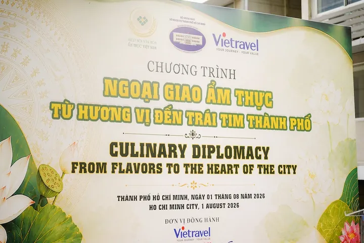 Ý Nghĩa Tên Cao Lầu Là Gì? Khám Phá Nguồn Gốc Và Lý Do Món Đặc Sản Hội An Mang Tên Gọi Độc Đáo