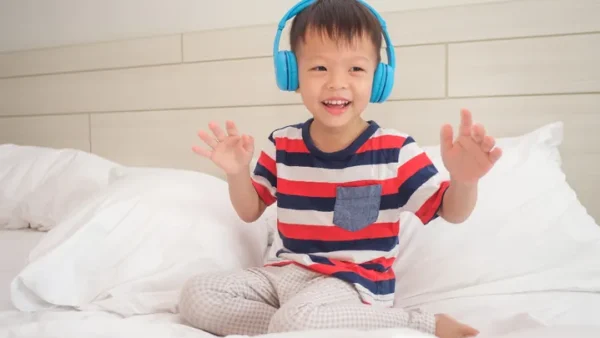 Ý Nghĩa Tên Chấn Vũ Là Gì? Giải Mã Chi Tiết Tên Hán Việt Và Gợi Ý Đệm Hay
