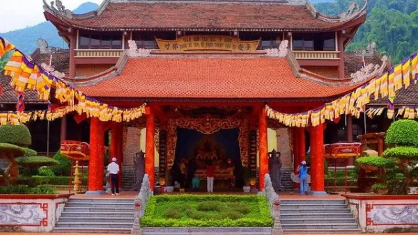 Ý Nghĩa Tên Chùa Yên Tử Là Gì? Khám Phá Nguồn Gốc Và Giá Trị Lịch Sử – Tâm Linh
