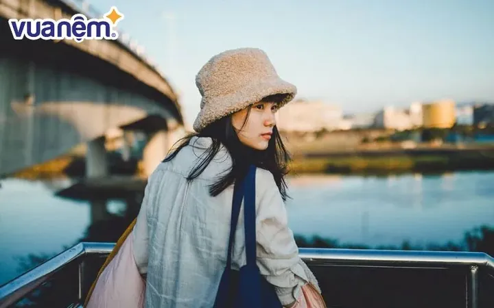 Người Tên Ngọc Sở Hữu Năng Lượng Kết Nối Cao Và Trực Giác Nhạy Bén Người Tên Ngọc Sở Hữu Năng Lượng Kết Nối Cao Và Trực Giác Nhạy Bén