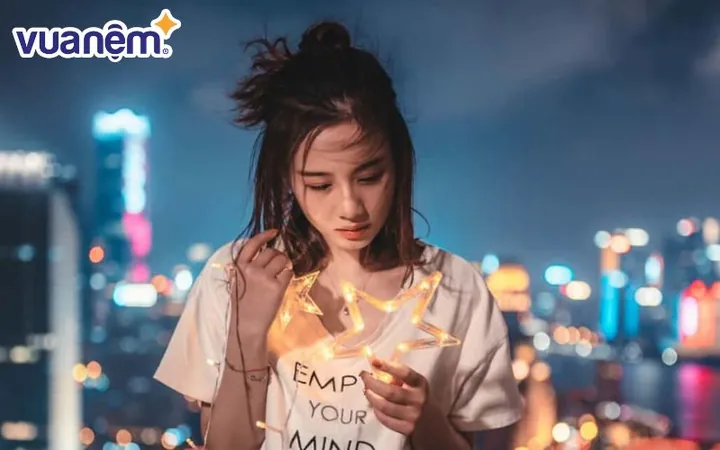 Con Đường Công Danh Sự Nghiệp Và Tình Duyên Có Gì Đáng Chú Ý? Con Đường Công Danh Sự Nghiệp Và Tình Duyên Có Gì Đáng Chú Ý?