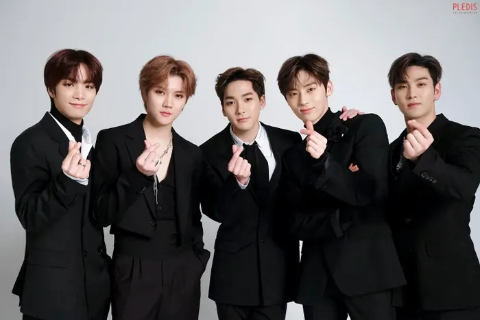 Ý Nghĩa Của Các Hệ Thống Tên Fandom Theo Chủ Đề Độc Lạ Trên Mạng Xã Hội Ý Nghĩa Của Các Hệ Thống Tên Fandom Theo Chủ Đề Độc Lạ Trên Mạng Xã Hội