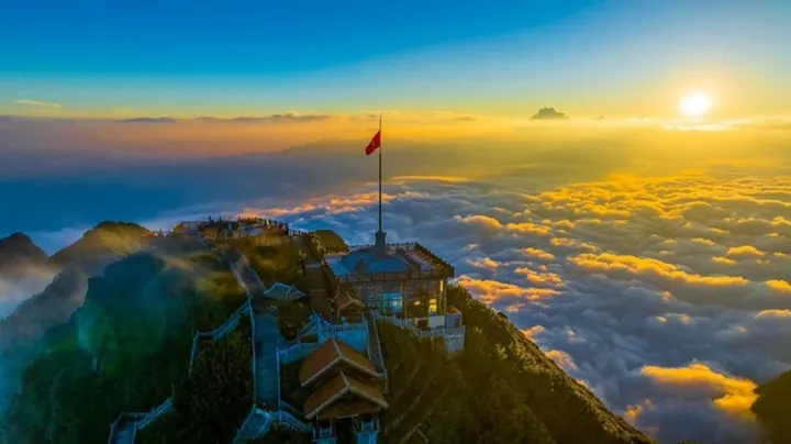 Vì Sao Fansipan Được Mệnh Danh Là "nóc Nhà Đông Dương"? Vì Sao Fansipan Được Mệnh Danh Là "nóc Nhà Đông Dương"?