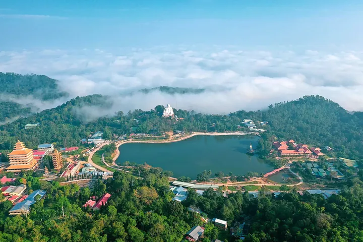Góc Nhìn Từ Học Giả Nguyễn Văn Hầu Và Lệnh Cấm Của Phật Thầy Tây An Góc Nhìn Từ Học Giả Nguyễn Văn Hầu Và Lệnh Cấm Của Phật Thầy Tây An