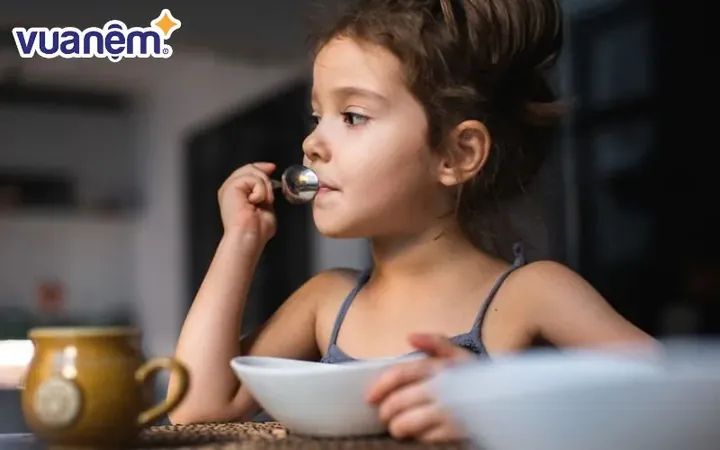 Các Tên Đệm Đi Với Chữ Ngân Mang Ý Nghĩa Phú Quý, Bình An Các Tên Đệm Đi Với Chữ Ngân Mang Ý Nghĩa Phú Quý, Bình An