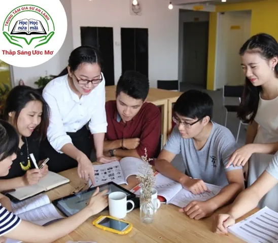 Những Tiêu Chí Nào Giúp Học Viên Lựa Chọn Gia Sư TOEIC Uy Tín Và Chất Lượng Cao?
