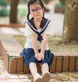 Ý Nghĩa Tên Nguyễn Diệp Chi Là Gì? Phân Tích Phong Thủy Và Thần Số Học Chi Tiết Cho Bé Gái