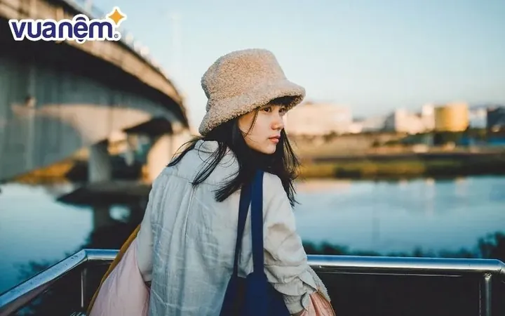 Ý Nghĩa Của Từ "hà" Trong Tên Đệm Là Gì? Ý Nghĩa Của Từ "hà" Trong Tên Đệm Là Gì?