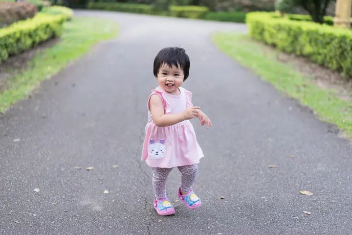 Những Lưu Ý Quan Trọng Khi Ba Mẹ Chọn Kết Hợp Tên Nguyễn Hoàng Châu Cho Con Những Lưu Ý Quan Trọng Khi Ba Mẹ Chọn Kết Hợp Tên Nguyễn Hoàng Châu Cho Con