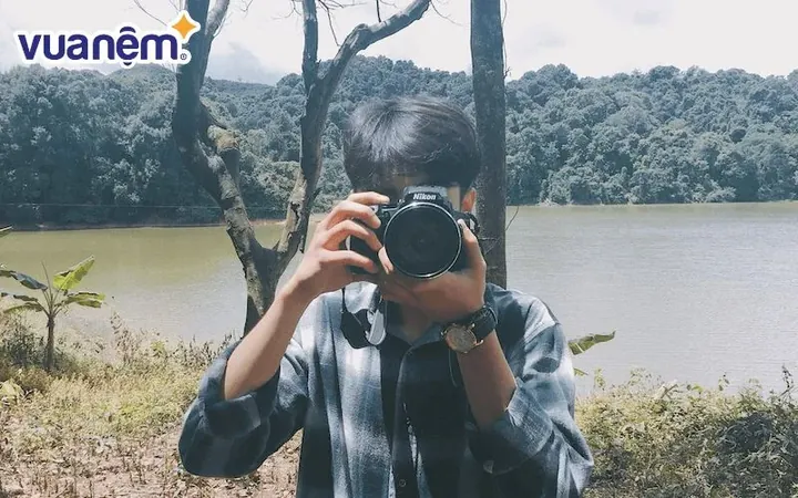 Ý Nghĩa Sâu Xa Của Chữ "tú" Trong Tên Đệm Và Tên Chính Là Gì?