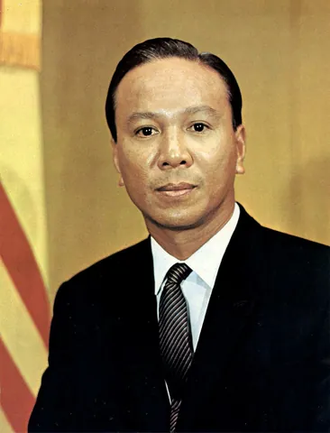 Âm Luật Bằng Trắc Và Tính Hài Hòa Trong Phát Âm Âm Luật Bằng Trắc Và Tính Hài Hòa Trong Phát Âm